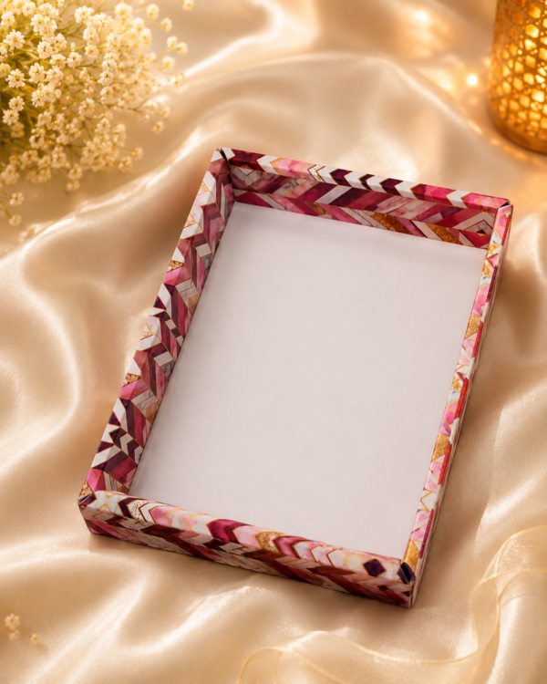 Collapsable Tray