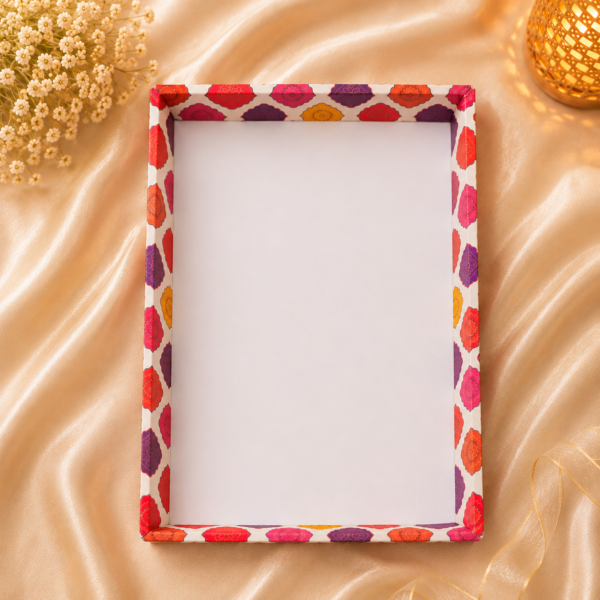 Collapsable Tray